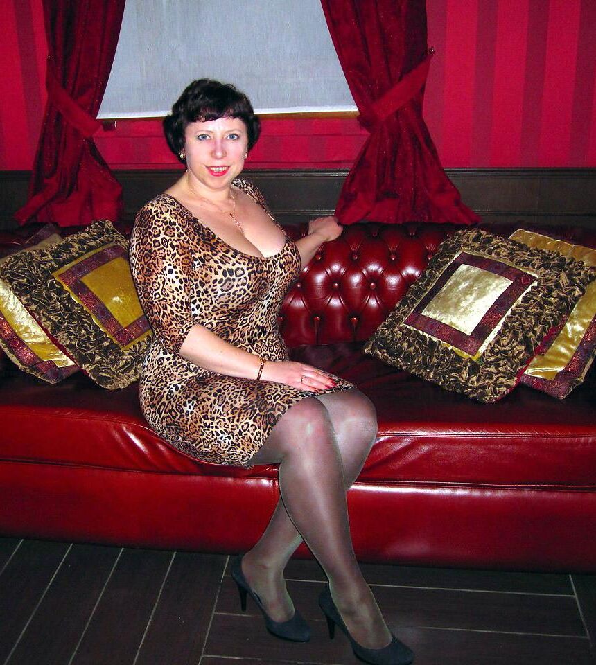 . Fully dressed mostly matures. No nudes