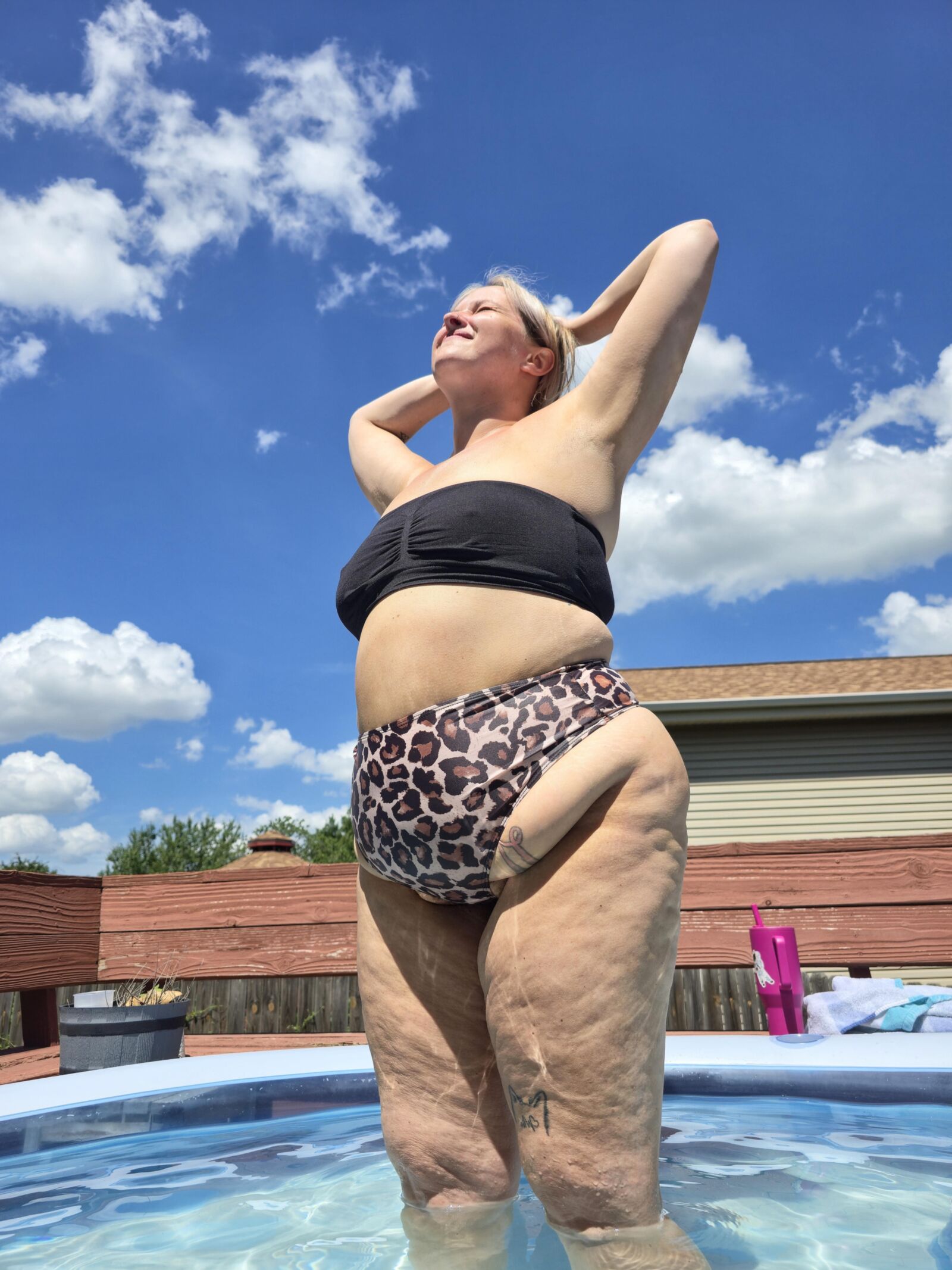 Sexy Bikini Mommy