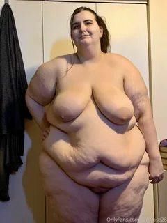 Loveable Larger Lasses