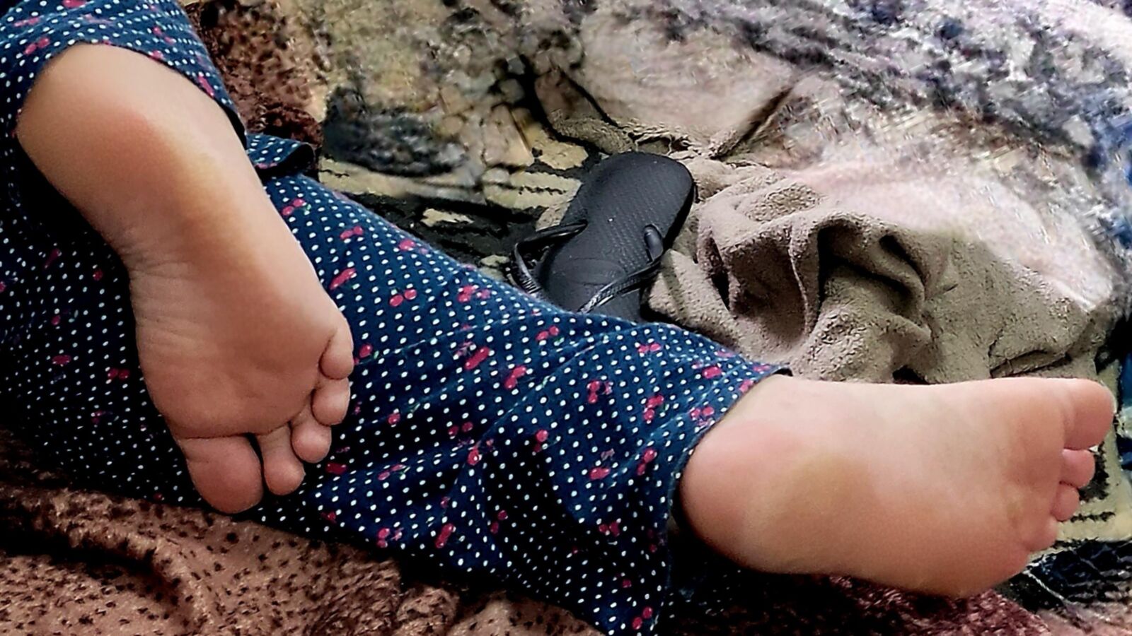 Wife Size Feet, Soles and Toes