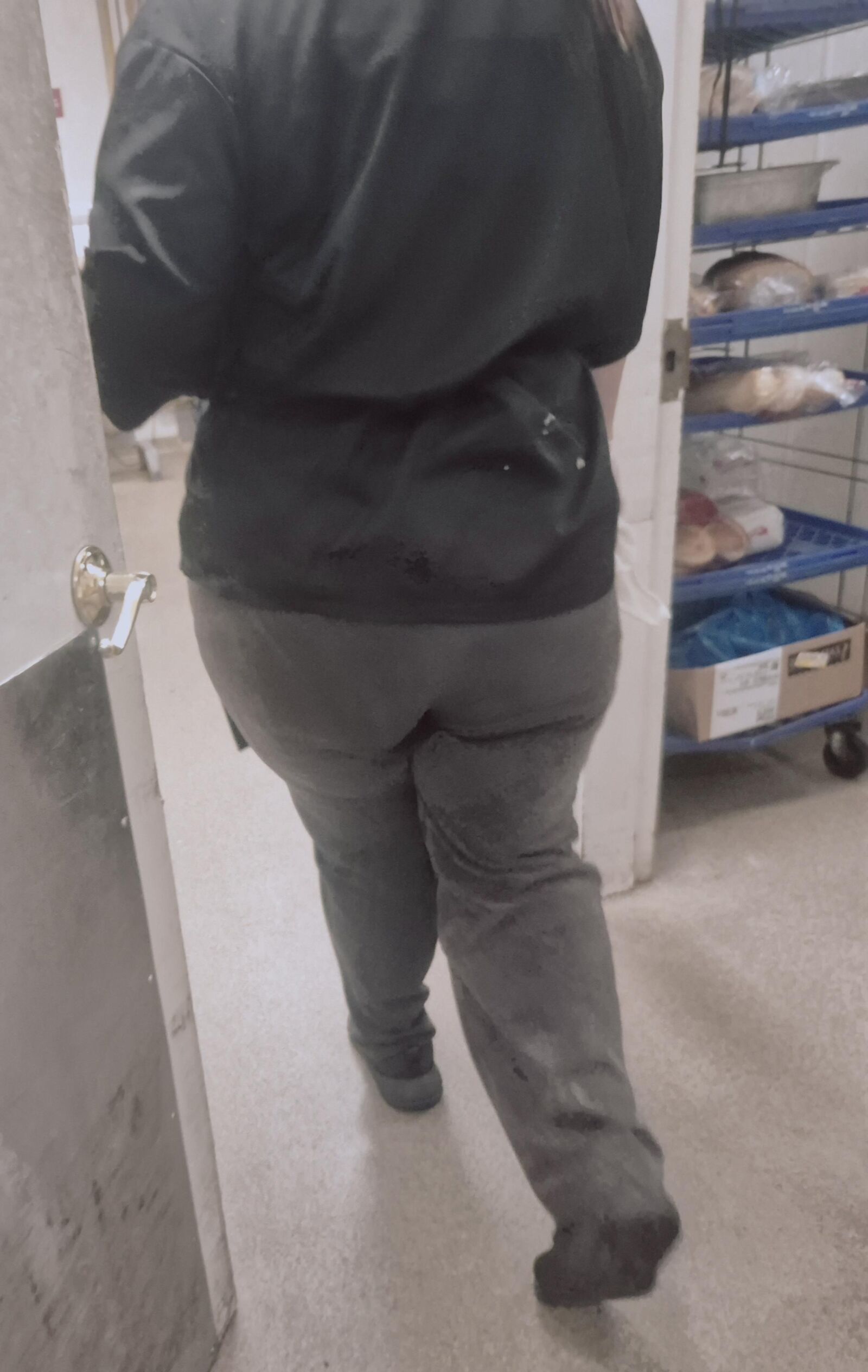 Cassie wearing tight pants for me