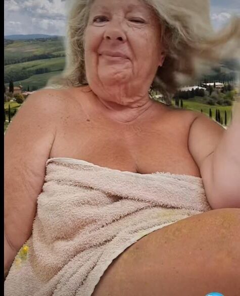 GRANNY ANNA
