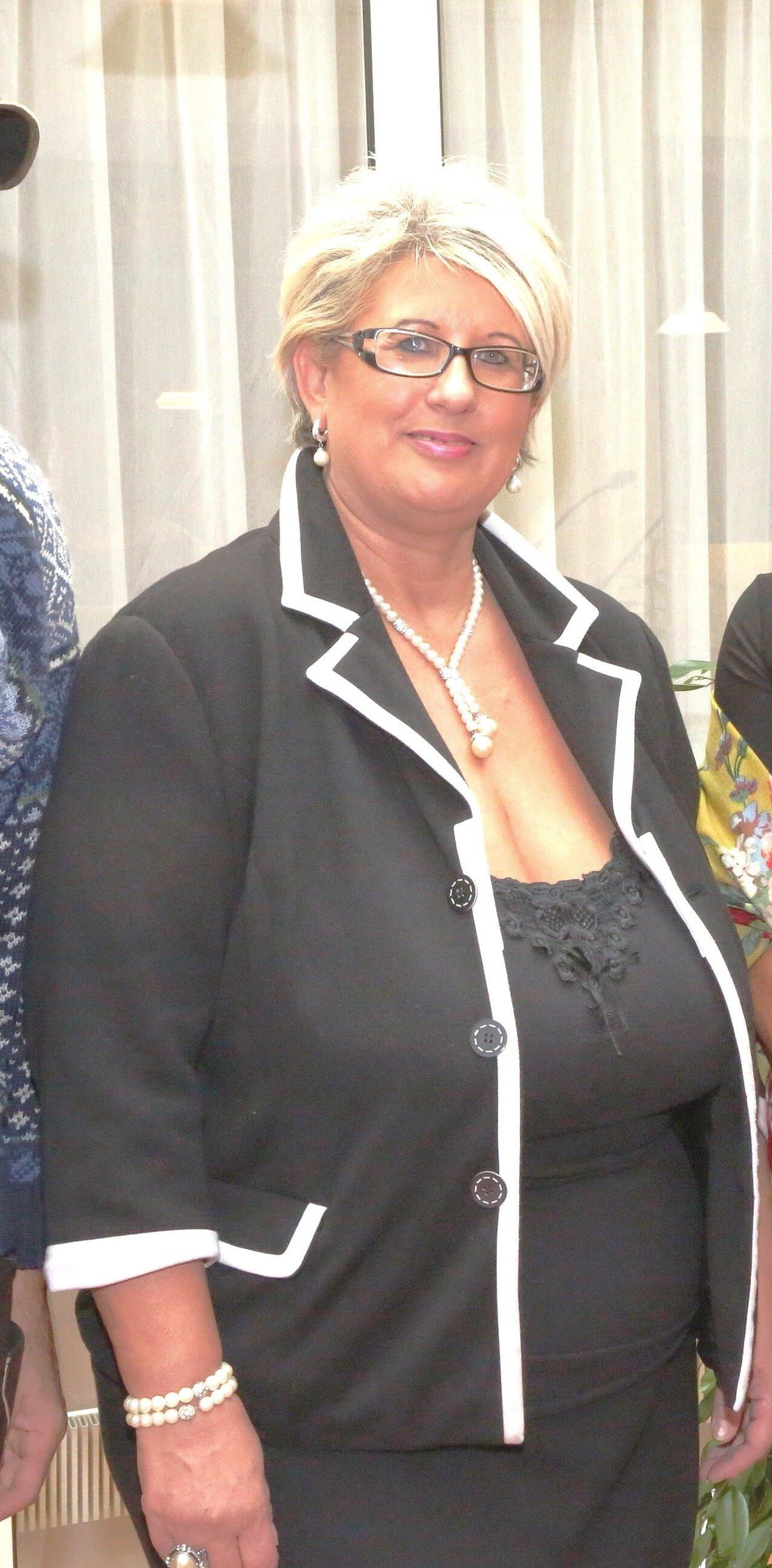 Микаэла