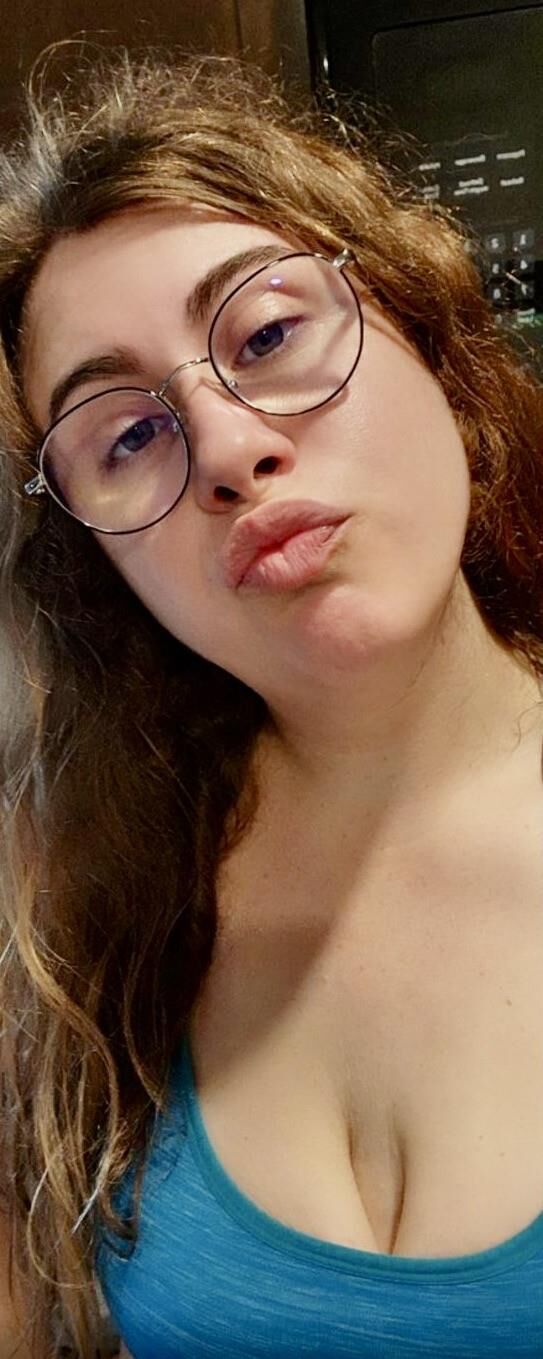 Pawgalert Big Ass Big Tits Жена анальной жены со стеклами смешанным горячим выстрелом