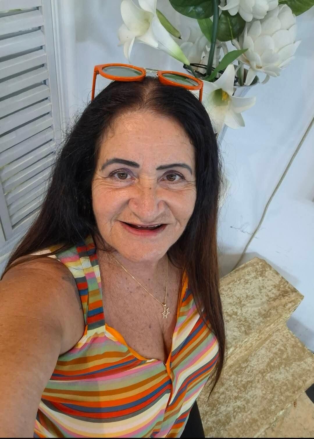 BBW Bikini Granny PNINA