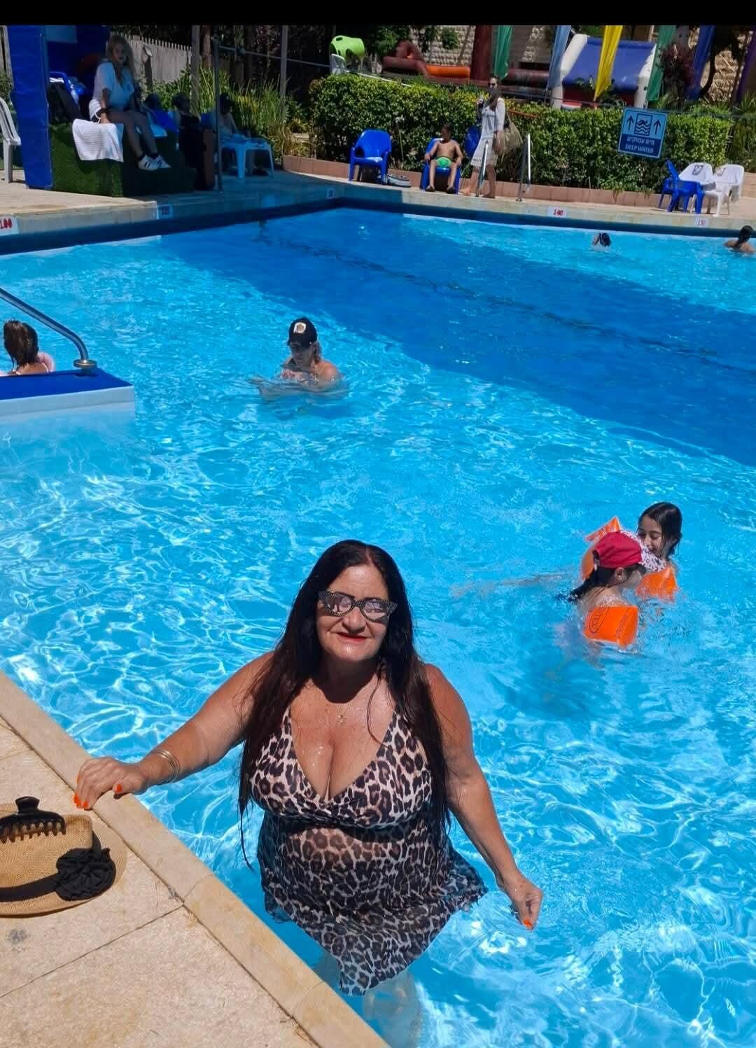 BBW Bikini Granny PNINA