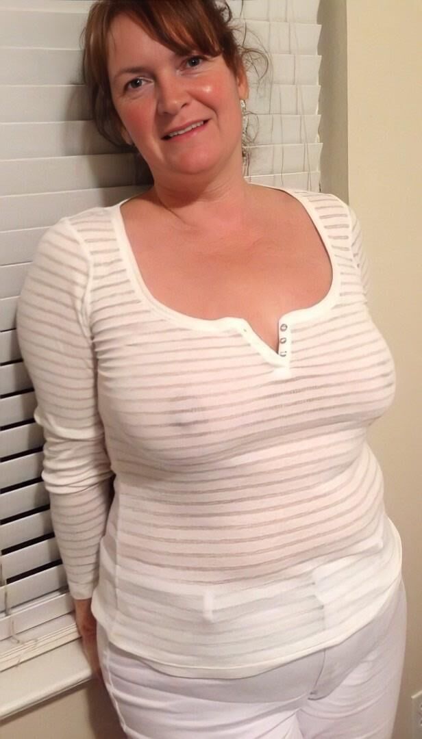 FS Amateur Mature Wife 