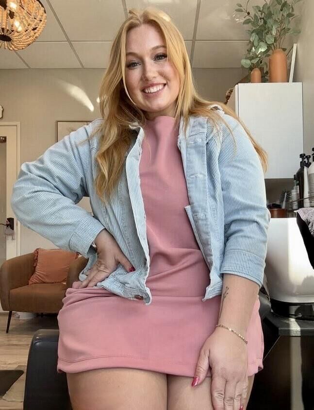 Lena Big Ass Big Boobs Redhead Beauty BBW Girl Mixed Hot Shots