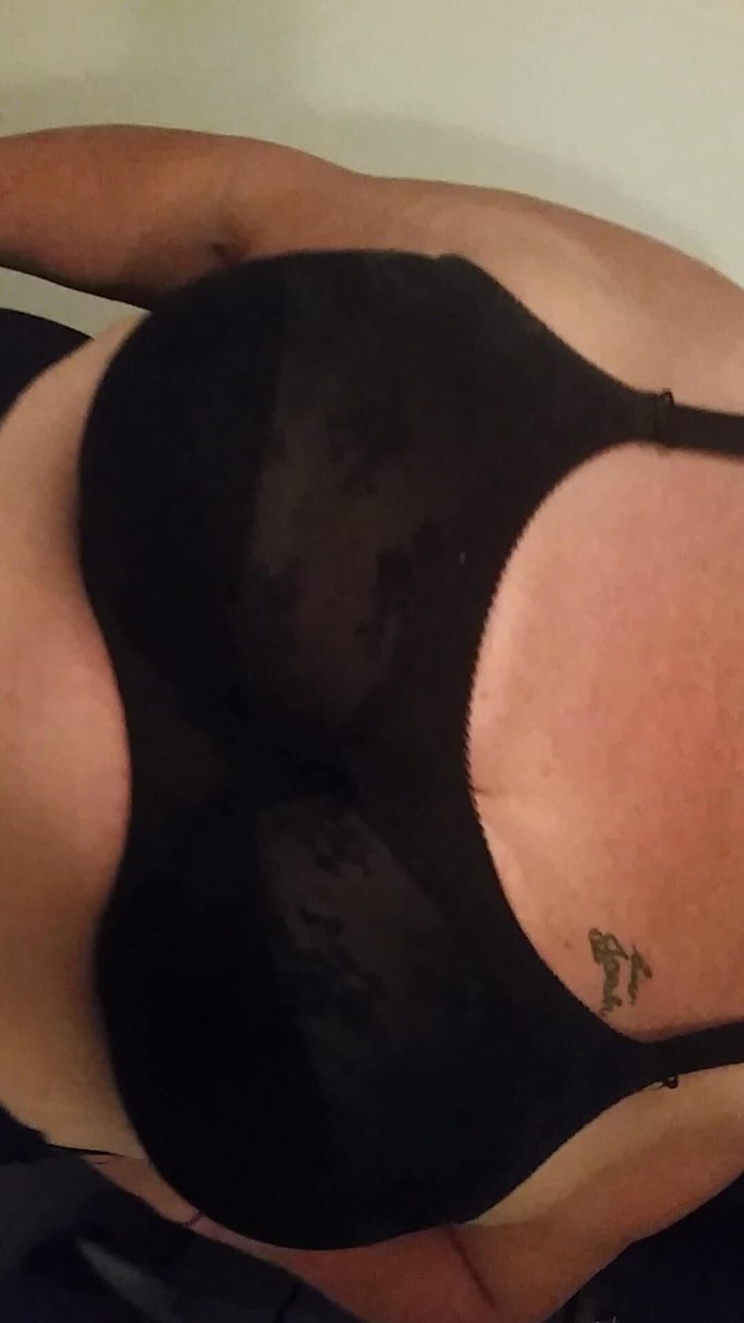 Sissysick de Fat Granny Love
