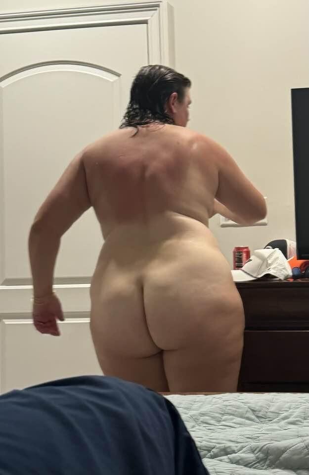 Fat ass Emily