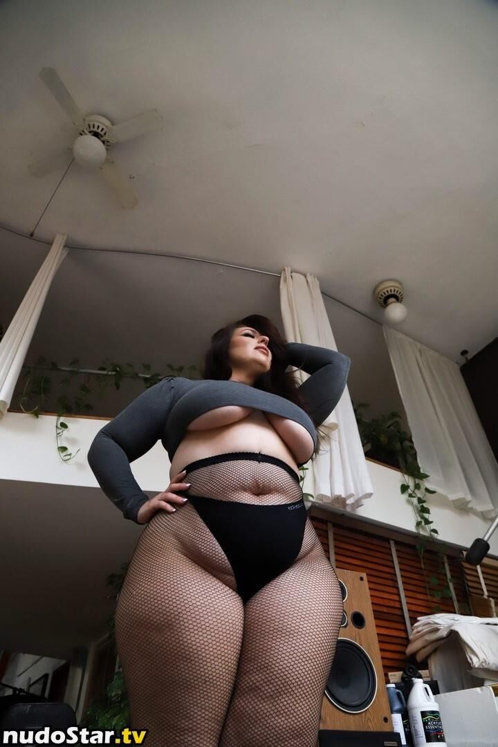 Amber Nova_Super heißer molliger Amateur -Modellteil