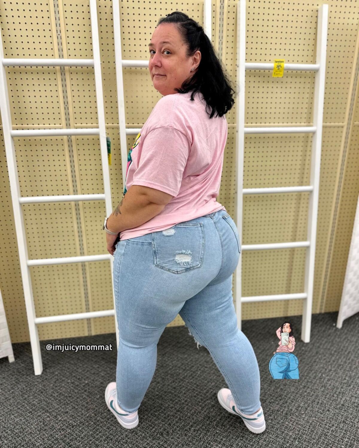 Hot Tanya