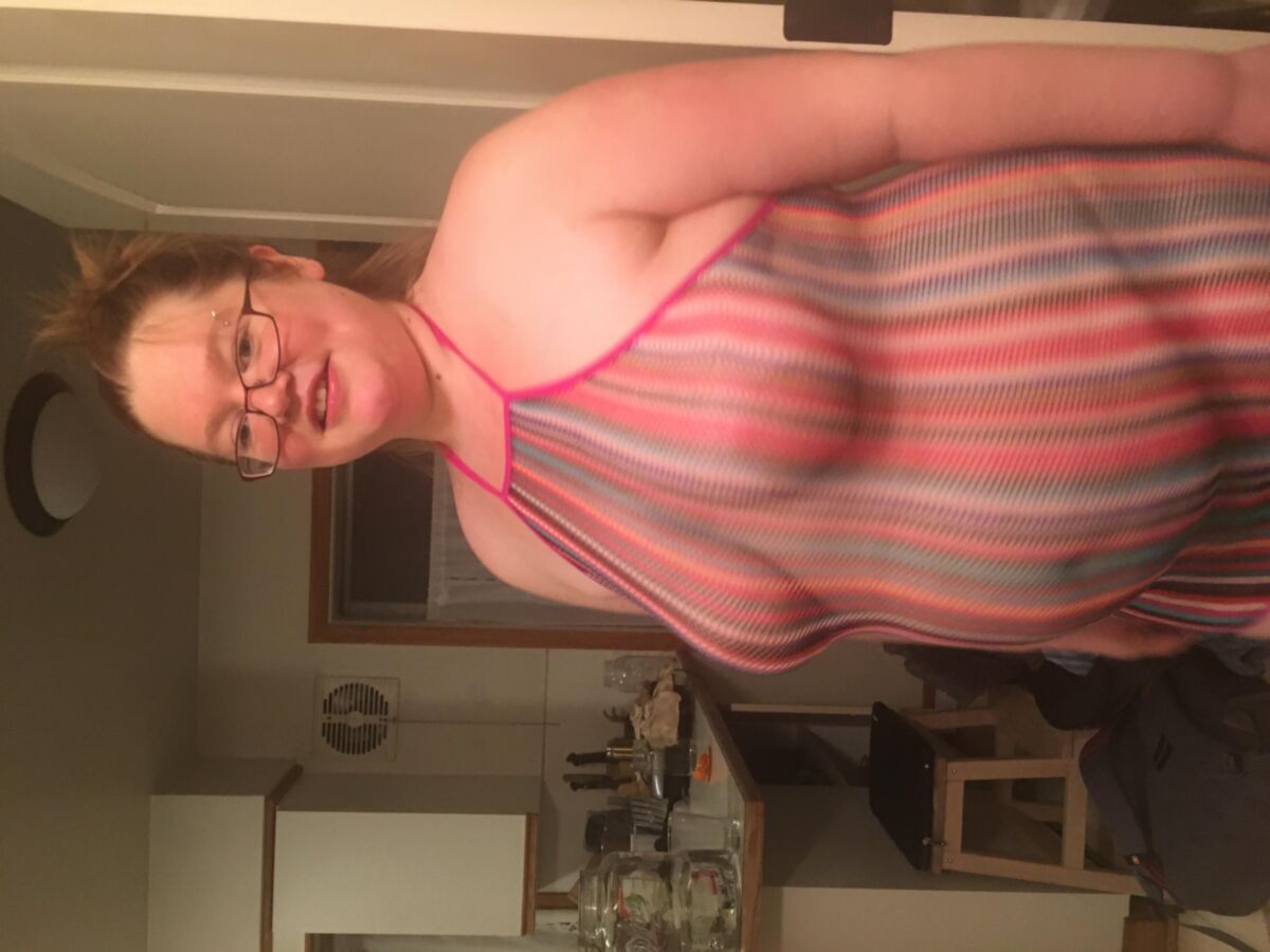 Michelle, Oregon, , big tits and ass for you to use
