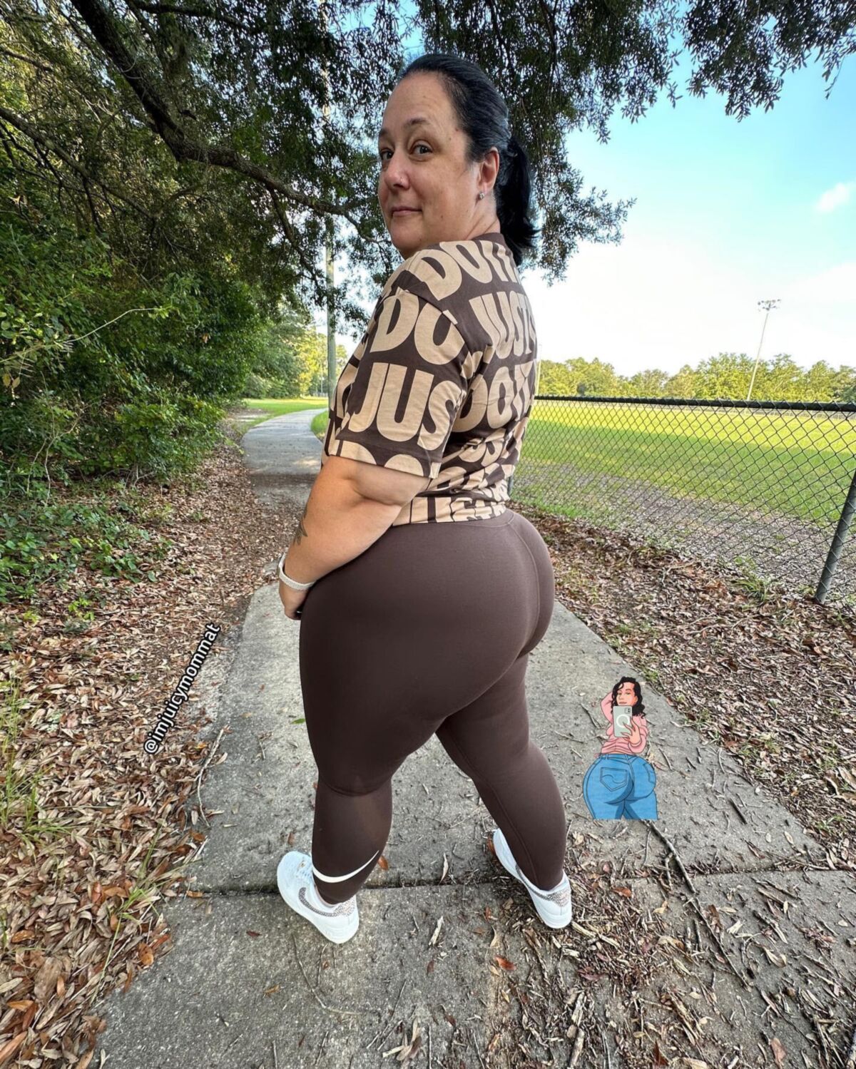 Hot Tanya