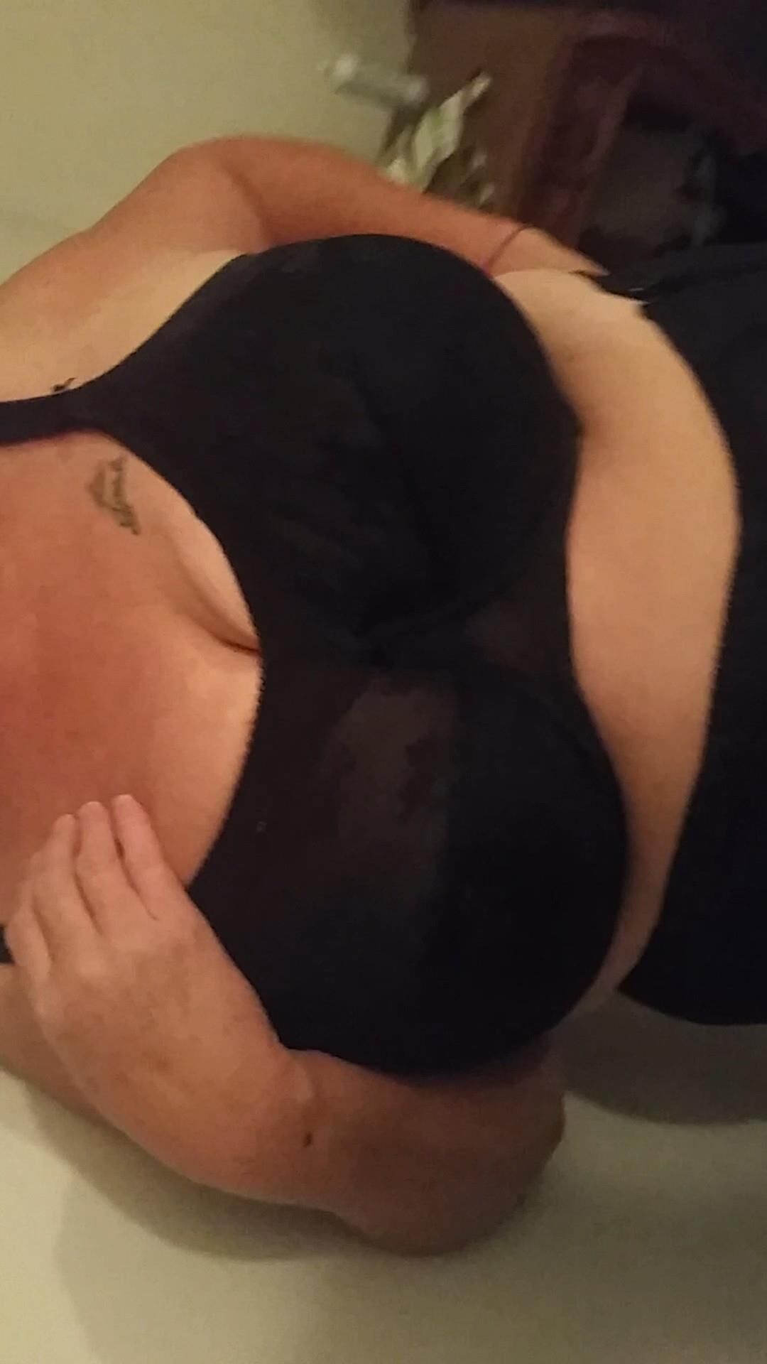 Sissysick de Fat Granny Love