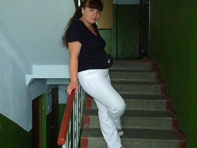 Brunette chubby Ludmila from Karelia in Russia