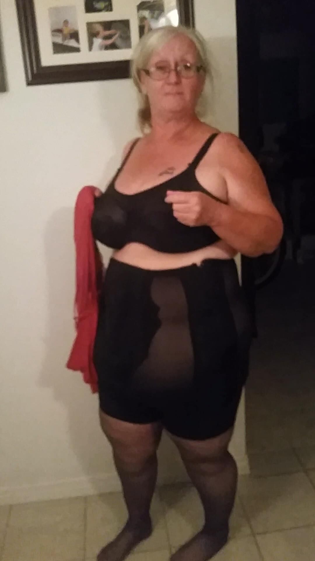 Sissysick de Fat Granny Love