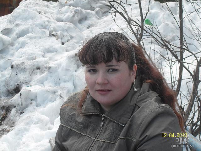 Brunette chubby Ludmila from Karelia in Russia