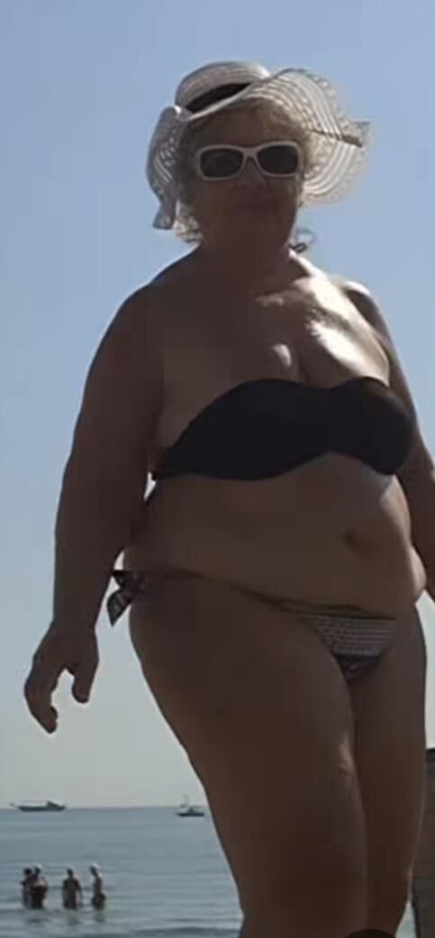 Sexy BBW Granny Anna D