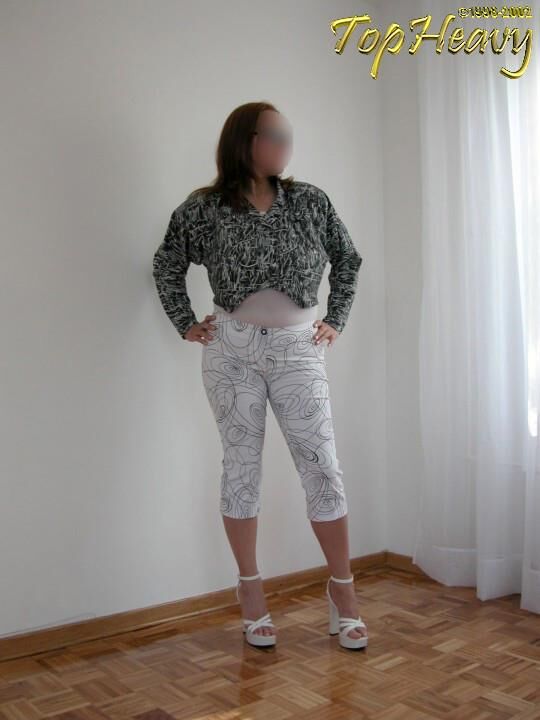 . Maxi shy plumper
