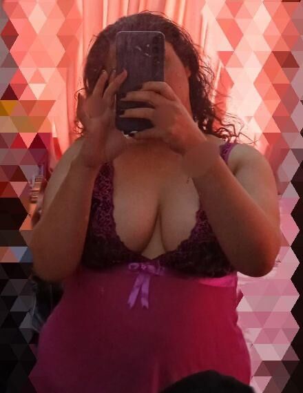 Sharmouta Lebanese Wife