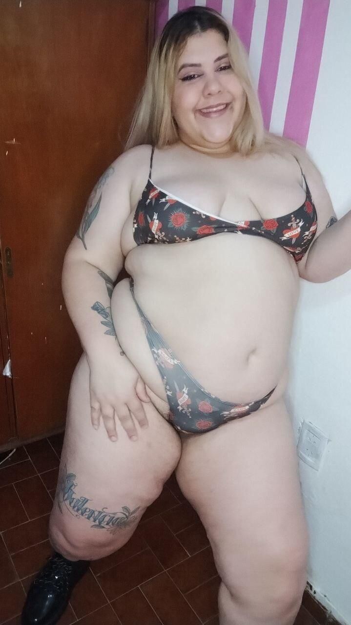 Queen_Pervert (Lucy) (BBW)