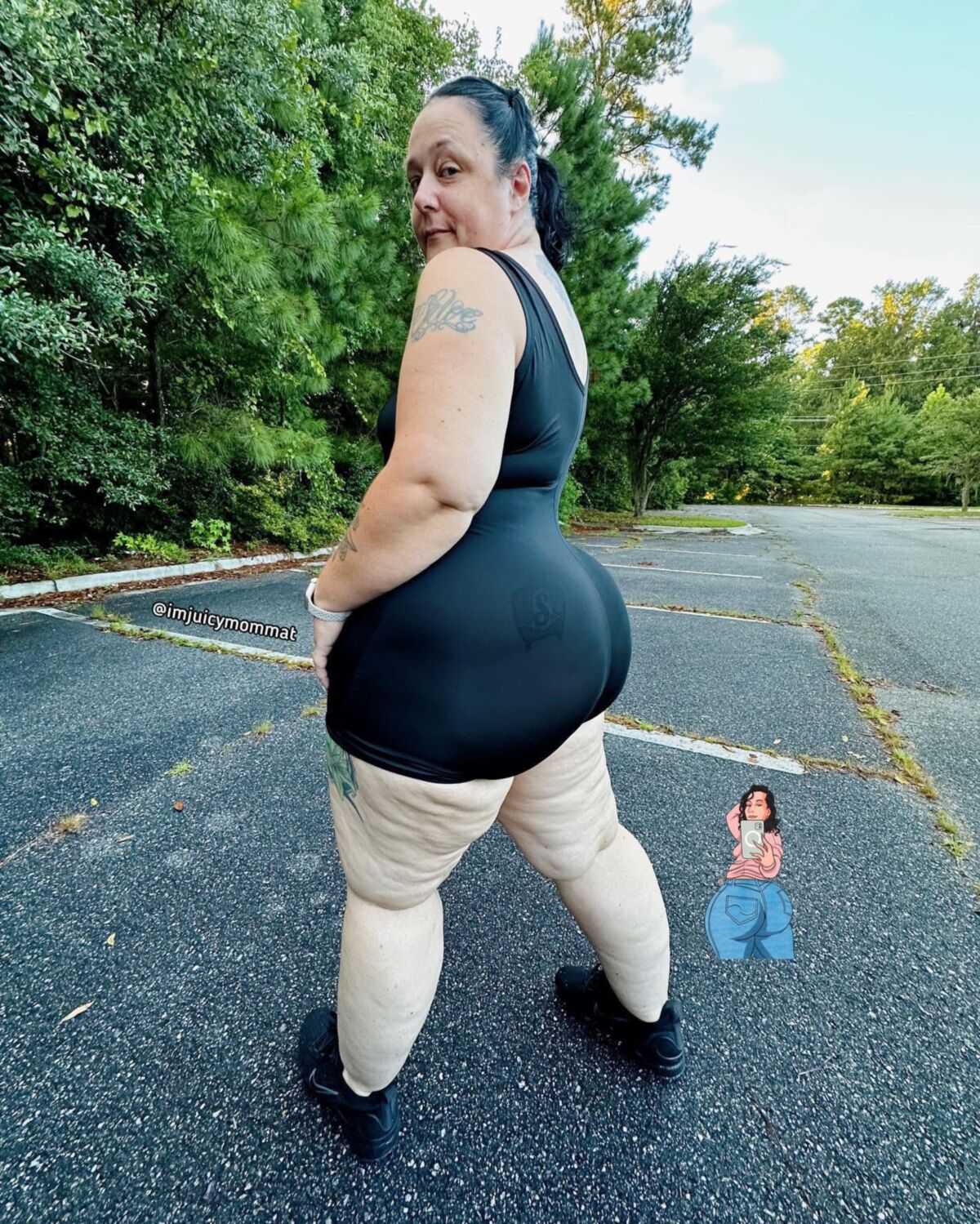Hot Tanya