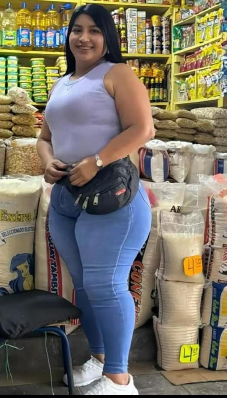 Joselin gata puta Nalgonas rebe
