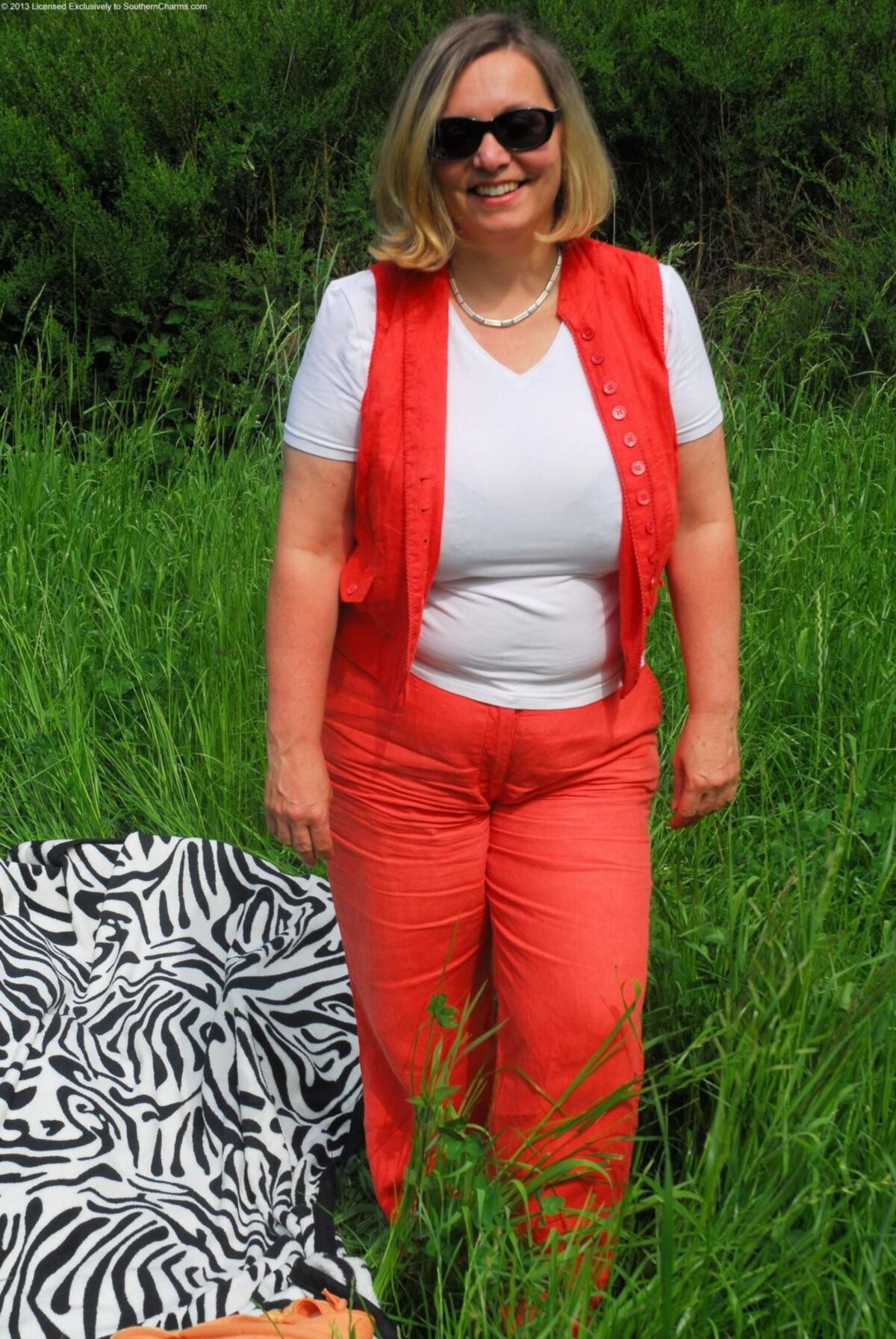 Heidi Rheinish Big Bra Queen