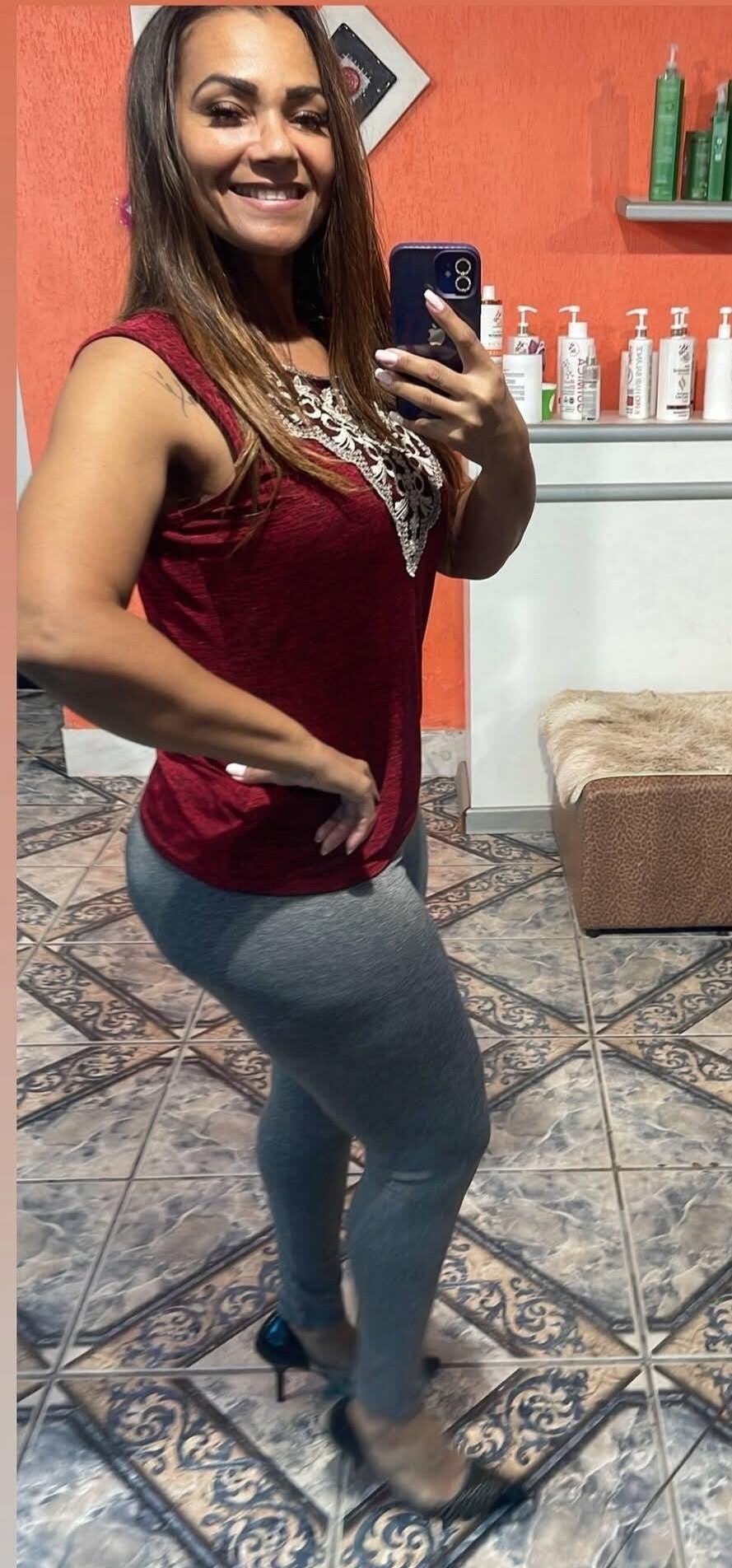 Joselin gata puta Nalgonas rebe