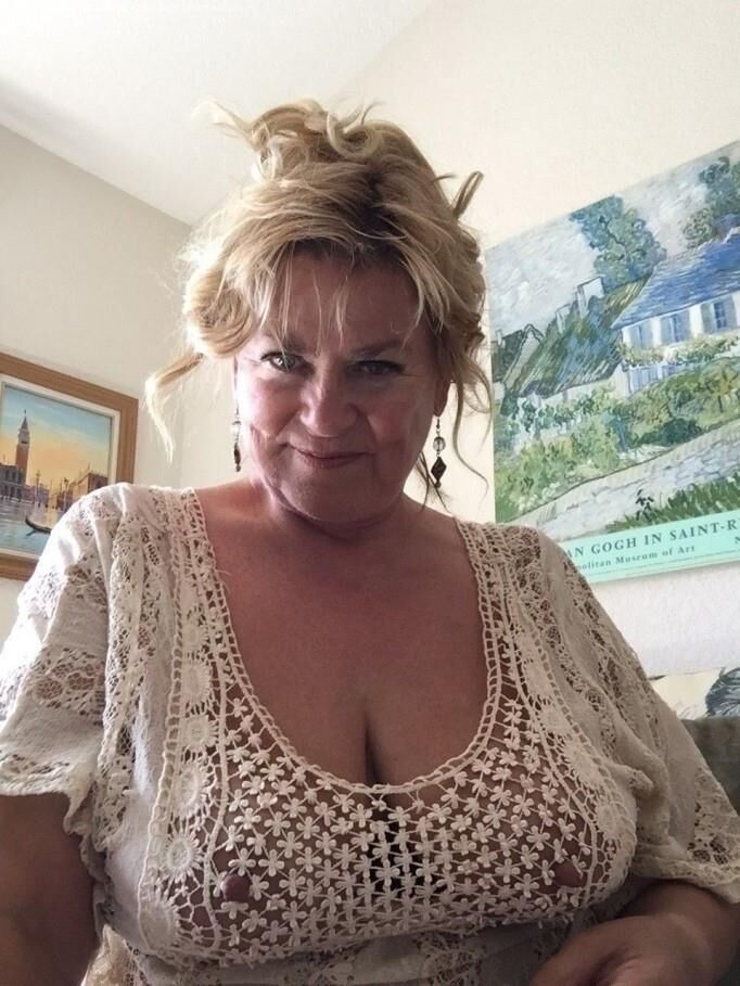 BBW Mature clothed