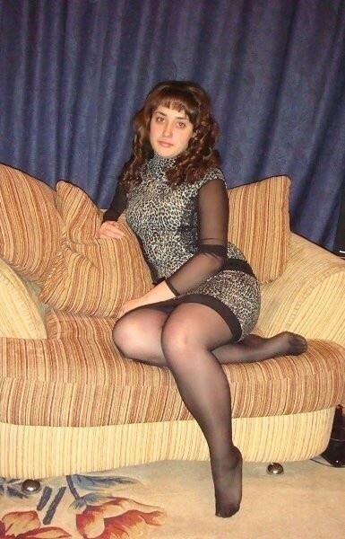 . Fully dressed women, no nudes