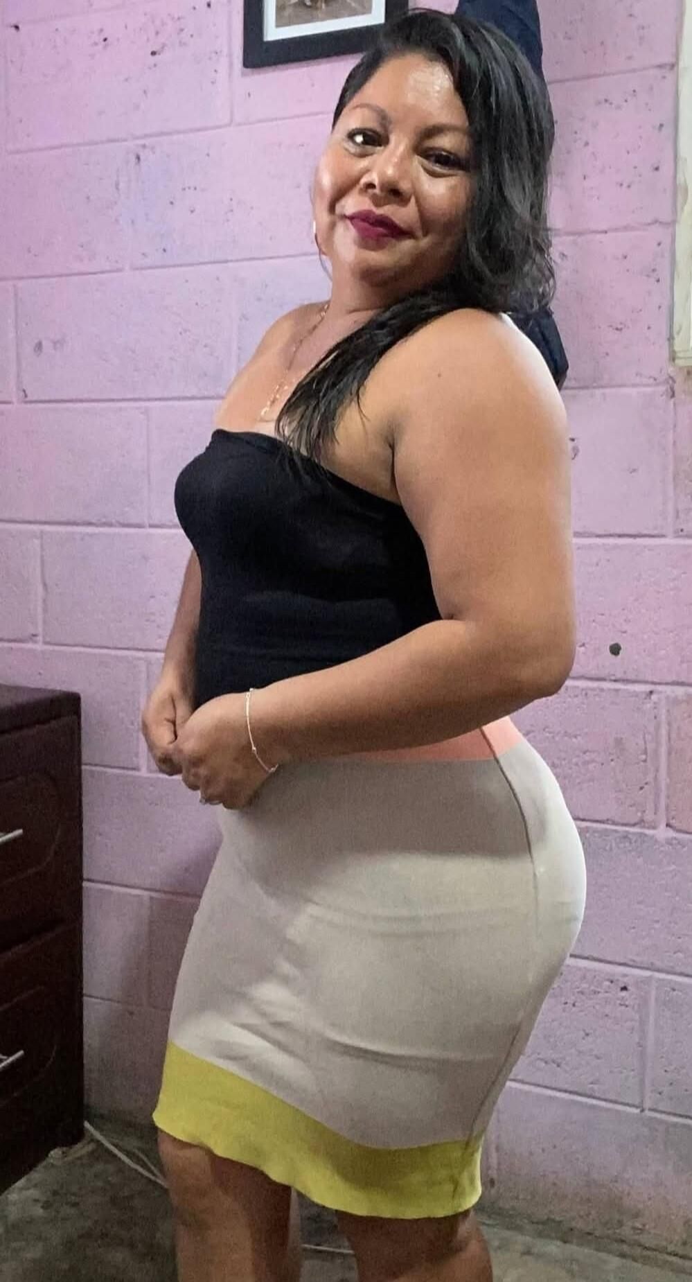 Joselin lokota Bbw abuelas culonas