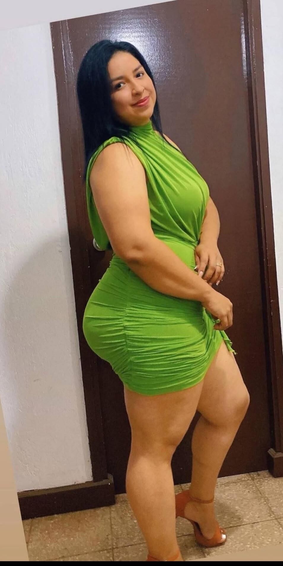 Joselin Bbw Lokota gata nalgonas 