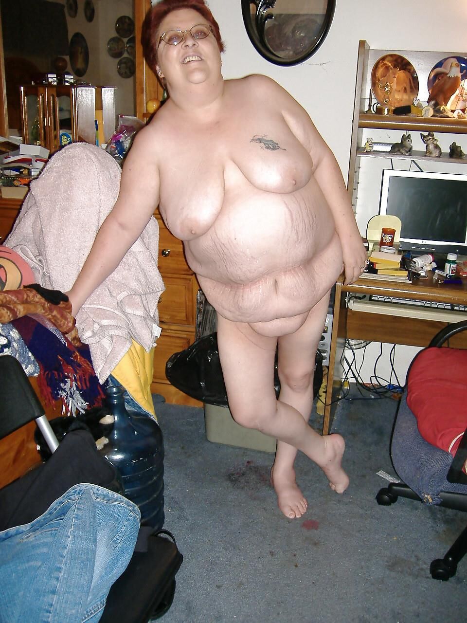 Anyone know her? WA bbw wife 
