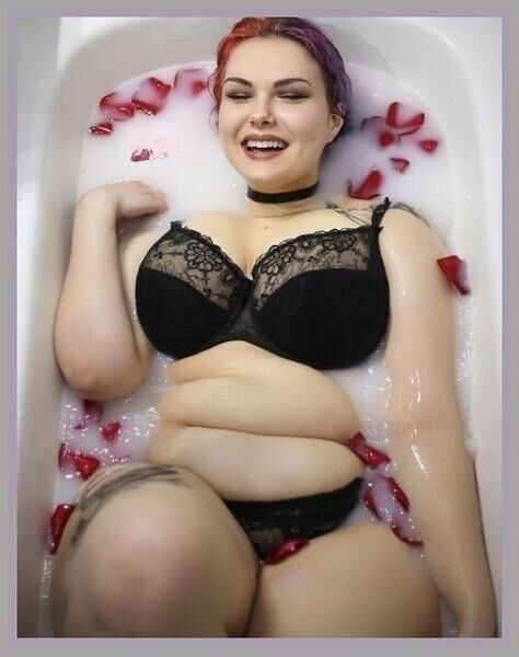 Hott and Sexy Big Beautiful Women