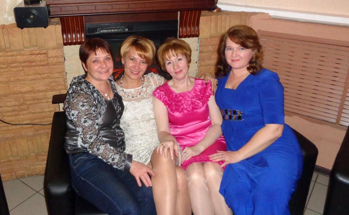 Полем 