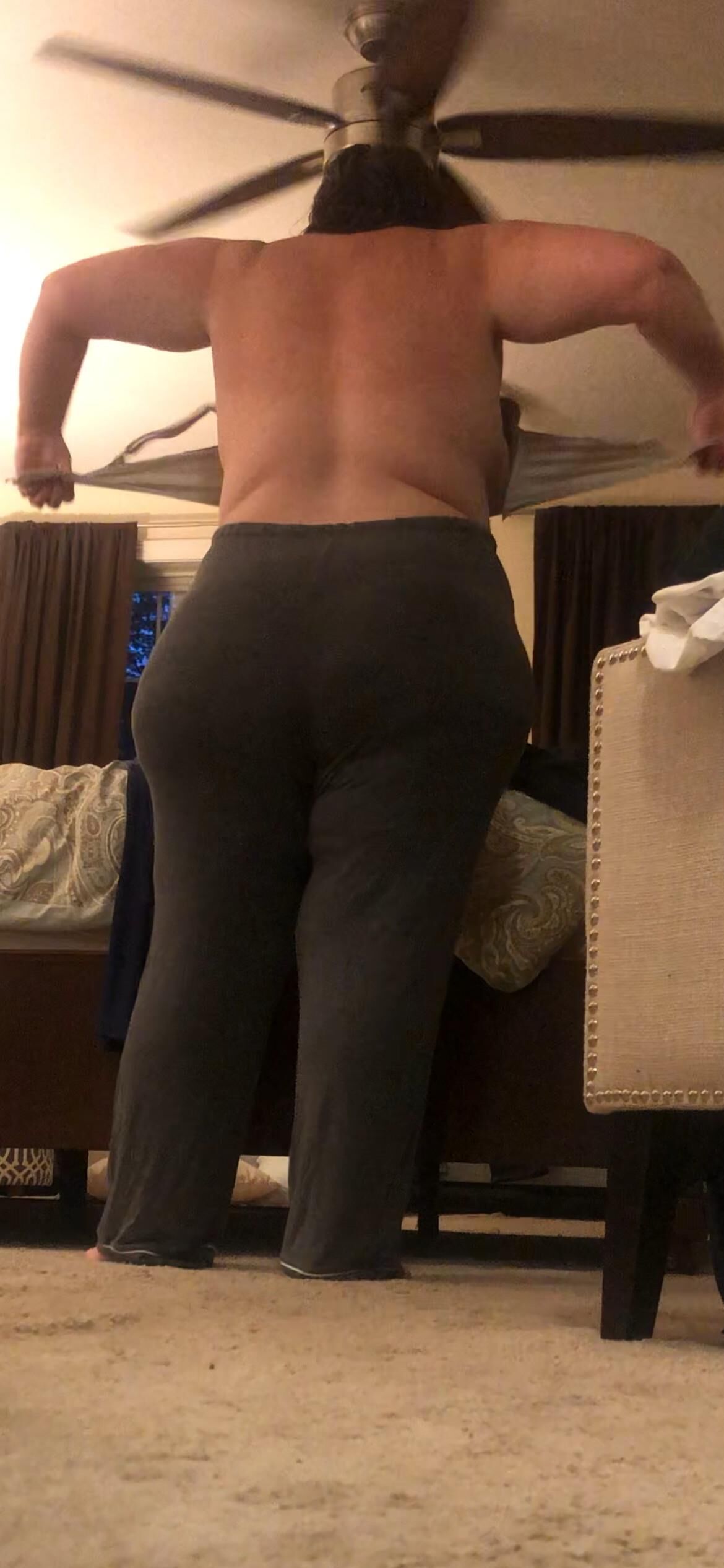 BBW Big Girl PJS и голая задница