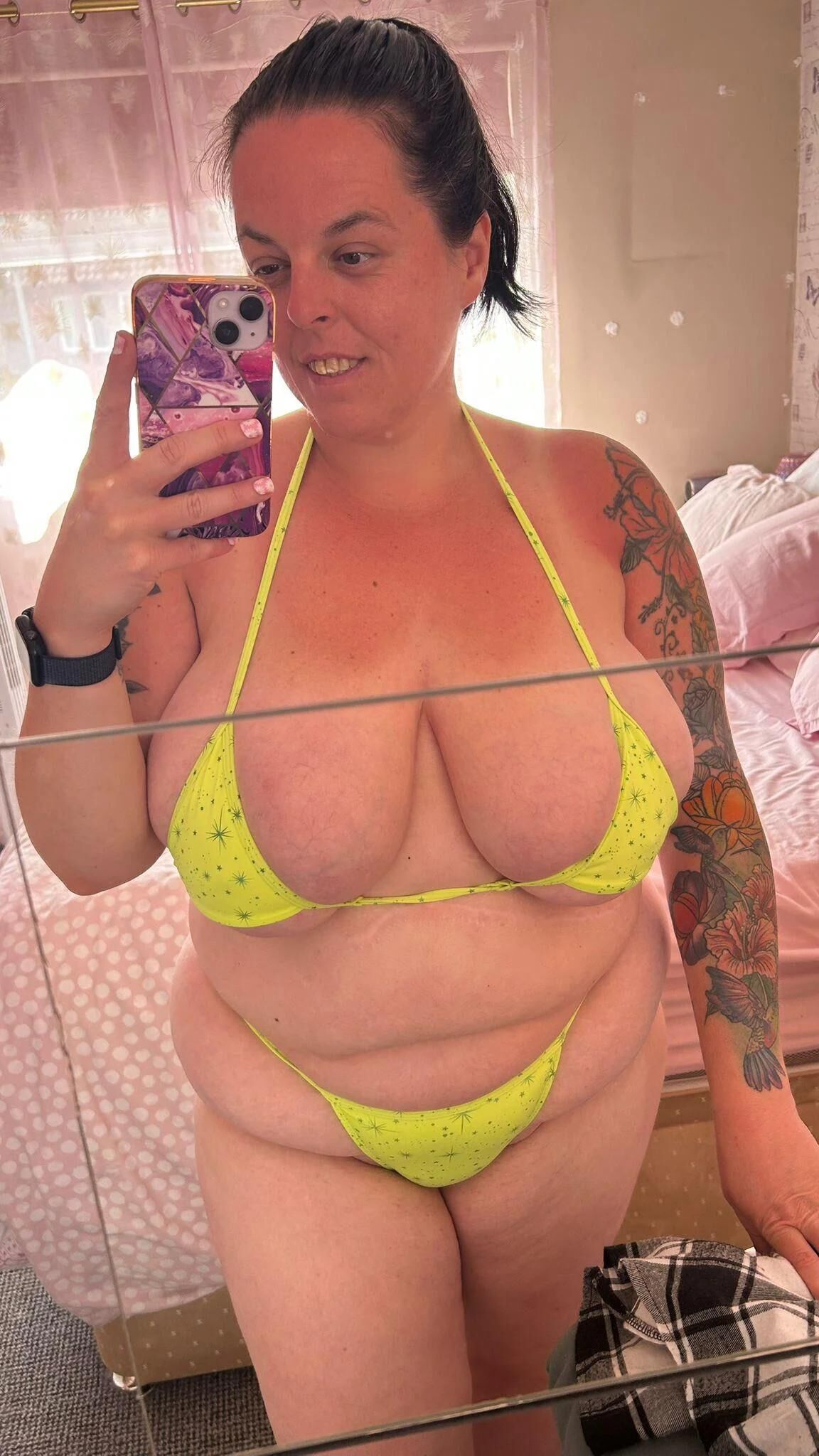 Comment and cum for these random jerkmeat saves