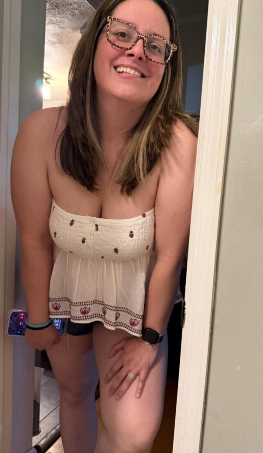 Comment and cum for these random jerkmeat saves
