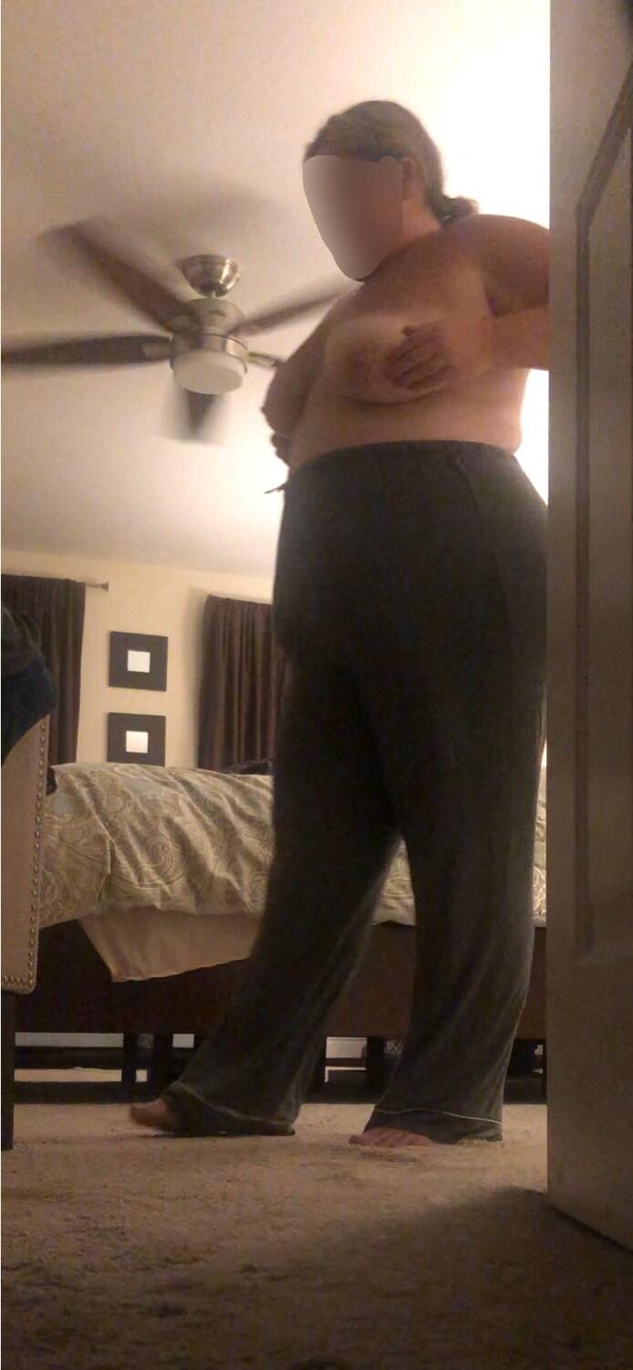 BBW Big Girl PJS e parte da bunda nua