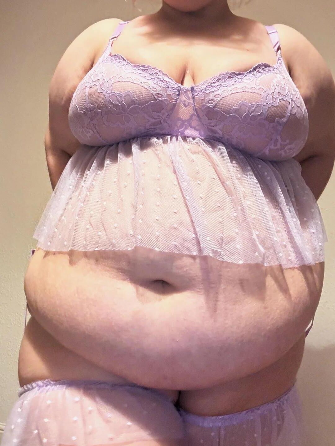 Matilda, Délicieuse Jeune Dodue Rouquine