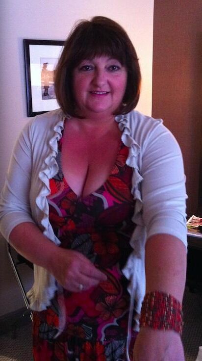 Vrai inceste: ma mère bbw a pris la caméra cachée