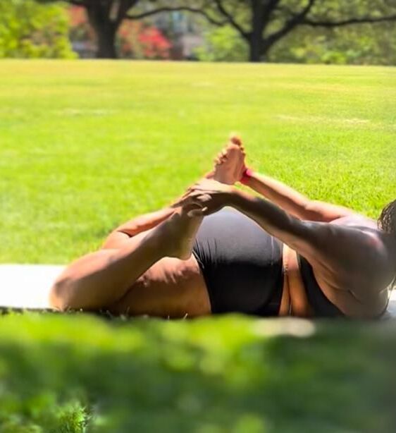 BBW Yoga Chick