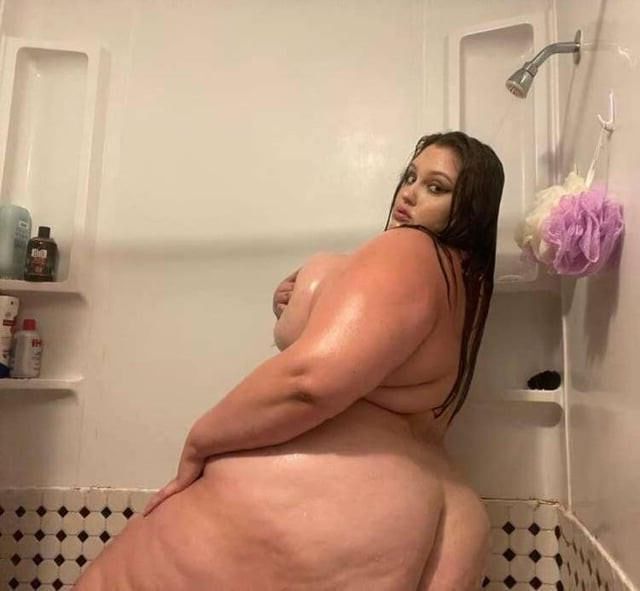 Удивительные большие сексуальные женщины