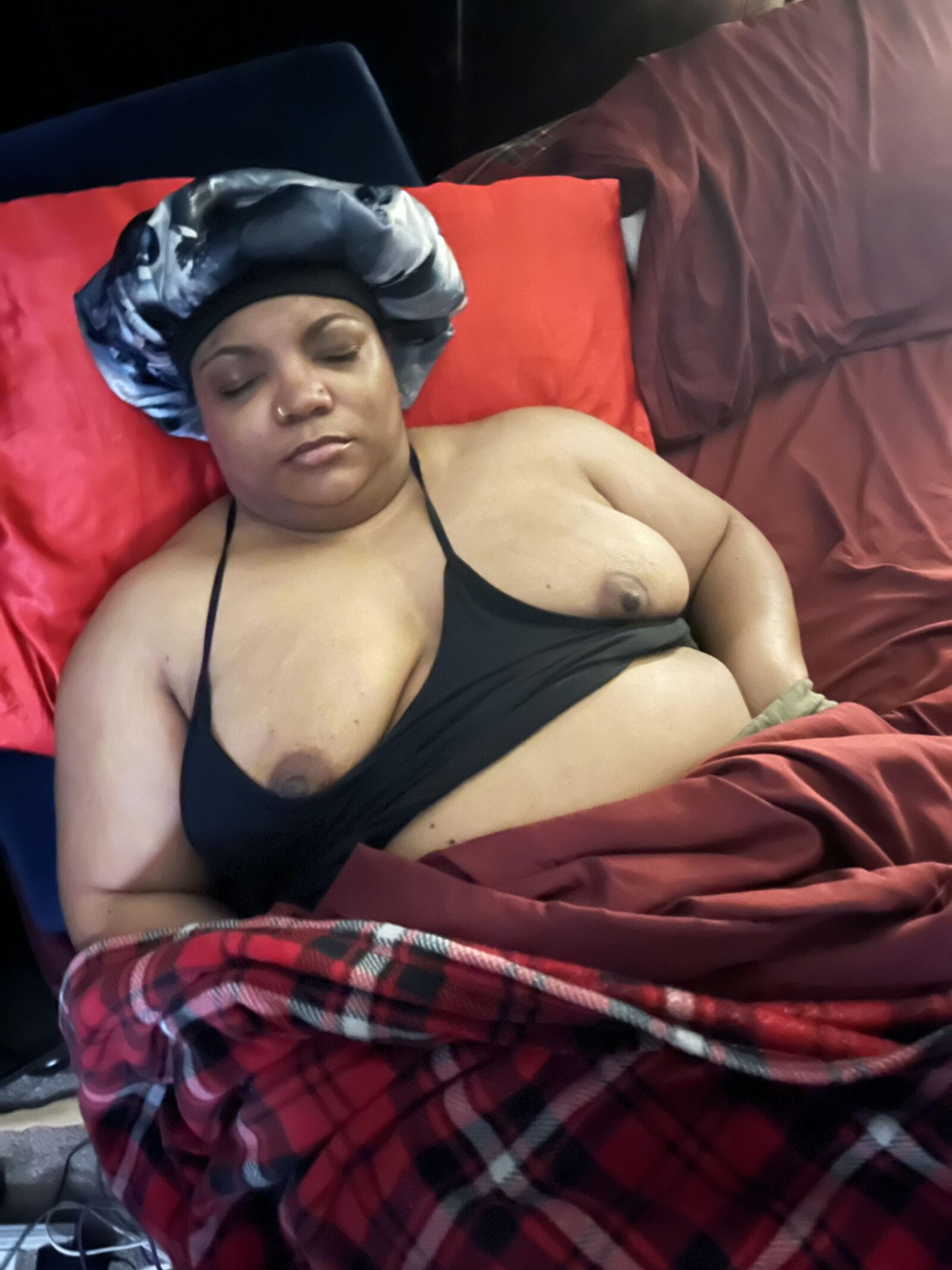 黒いBBW睡眠