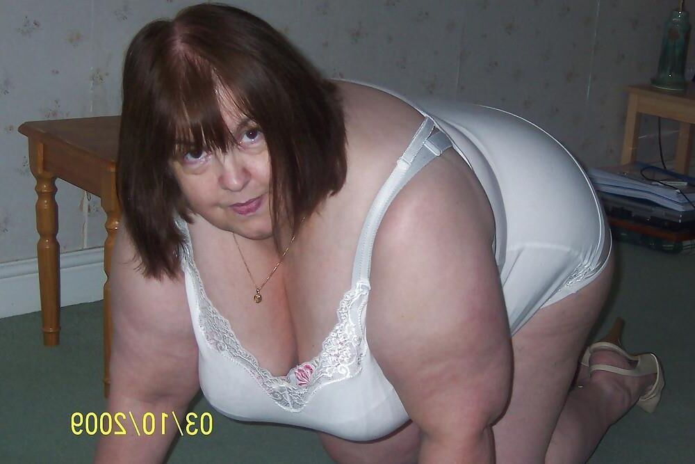 BBW MOMS