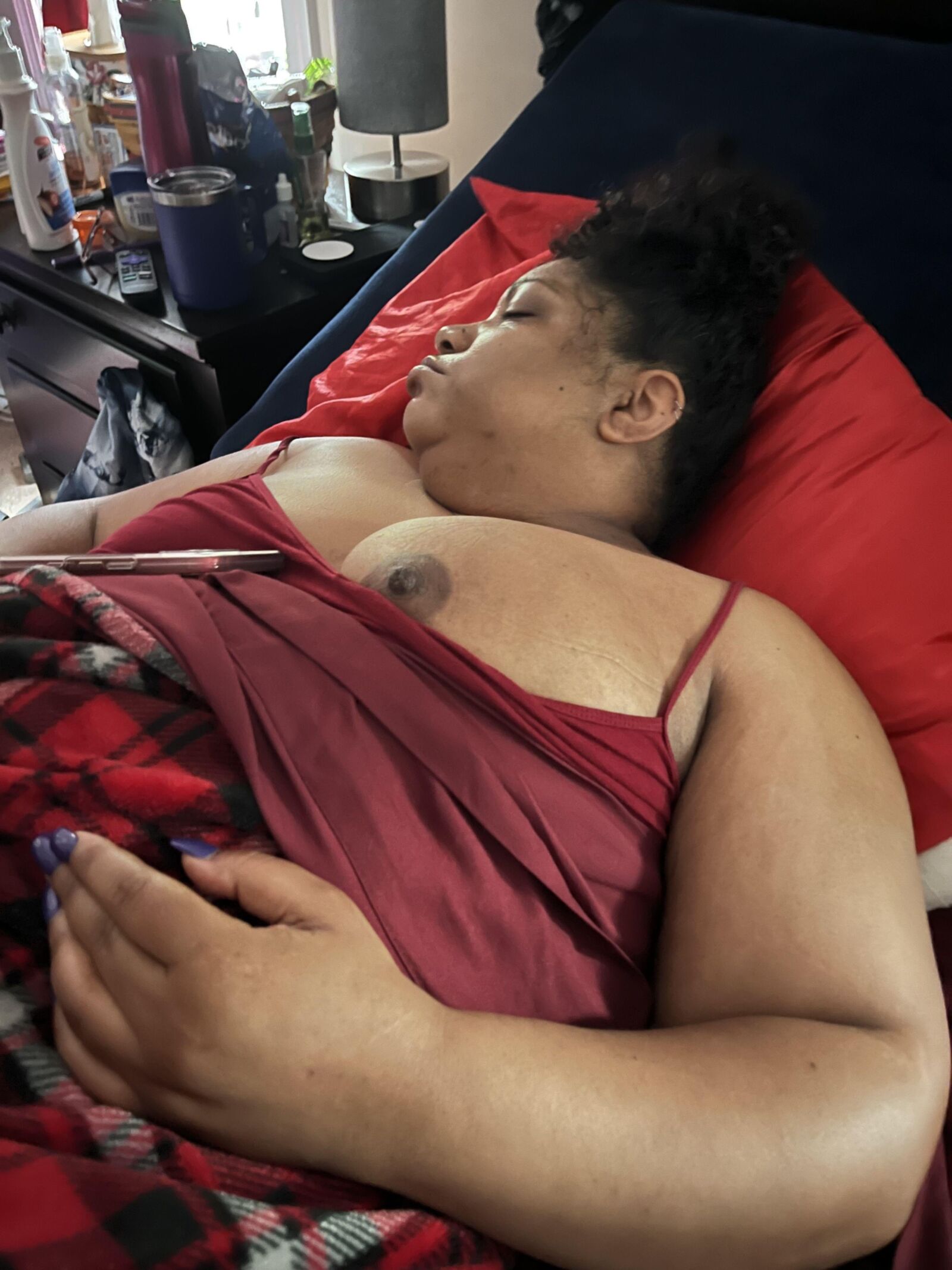 黒いBBW睡眠