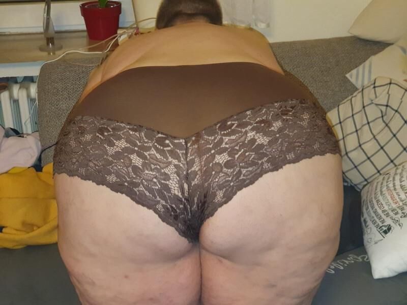 Enorme kg ssbbw fettsau schamlos