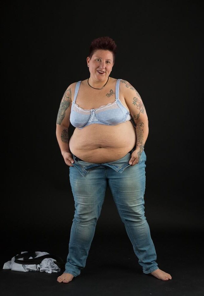 Splendide Truie Pour Saillie Grasse de Partout Sauf des Nichons